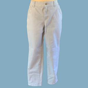 Chico’s sz 1 (8/10) light blue colored jeans